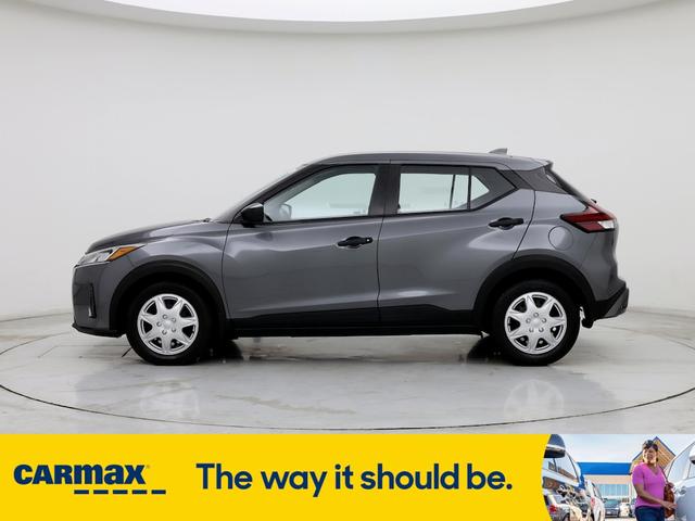 2021 nissan kicks s