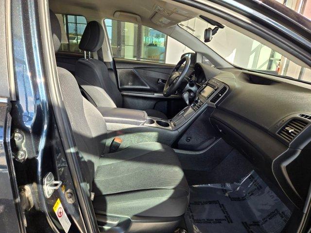 2013 toyota venza le