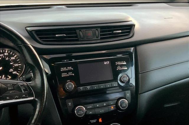 2017 nissan rogue sv