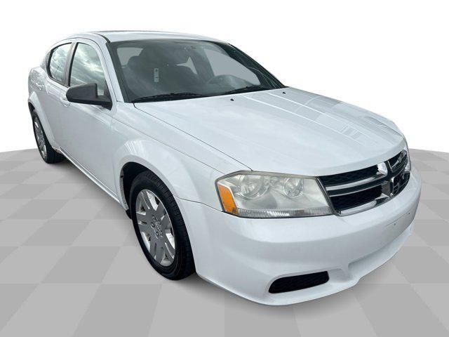 2012 dodge avenger se