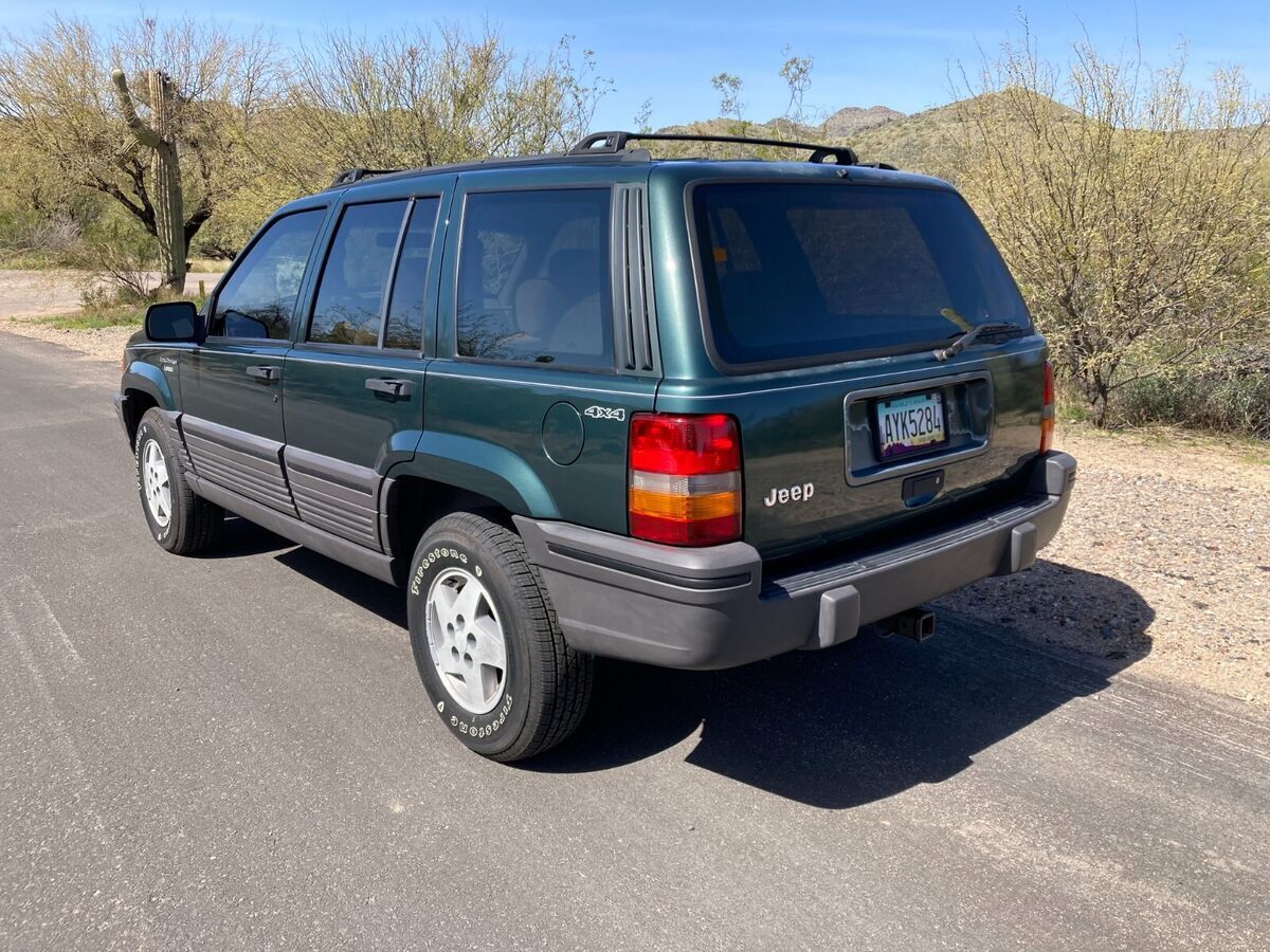 1994 jeep grand cherokee laredo 4x4 one owner - no accidents