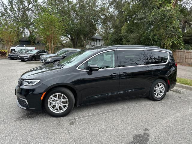 2022 chrysler pacifica touring l
