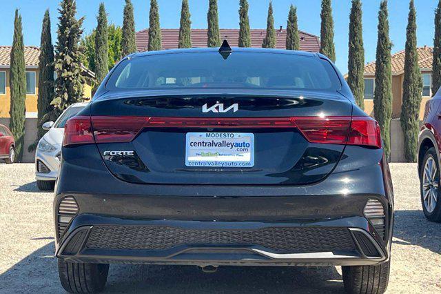 2023 kia forte lxs