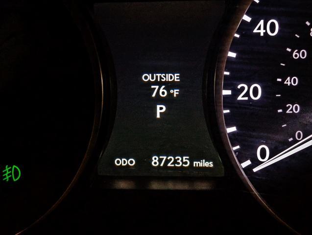2014 lexus es 300h base