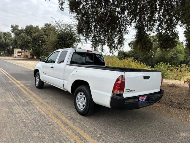 2014 toyota tacoma base