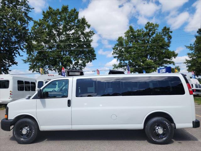 2012 chevrolet express 3500 ls