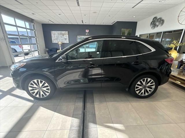 2021 ford escape titanium
