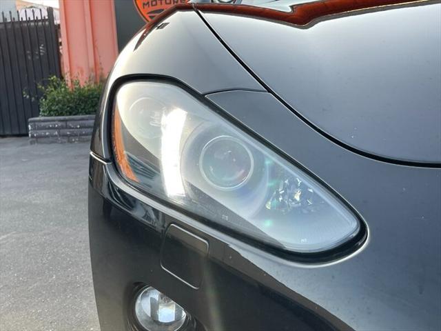 2016 maserati granturismo base