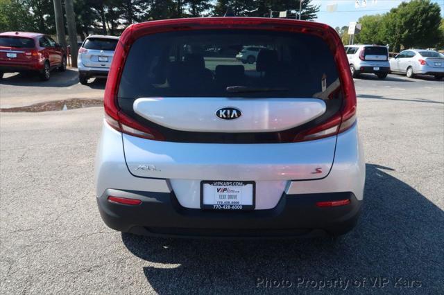 2020 kia soul lx ivt