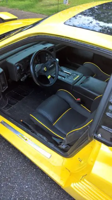 1985 replica makes ferrari testarossa