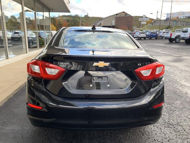used 2017 chevrolet cruze lt sedan fairmont, wv 26554 for sale in bellview, west virginia
