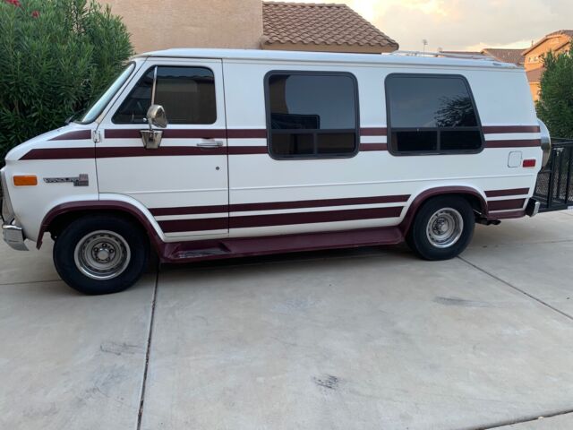 1989 gmc rally wagon / van van white rwd automatic g2500