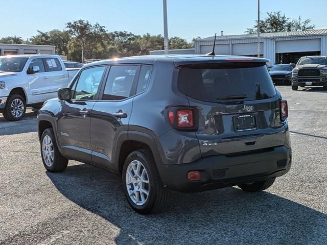 2023 jeep renegade latitude