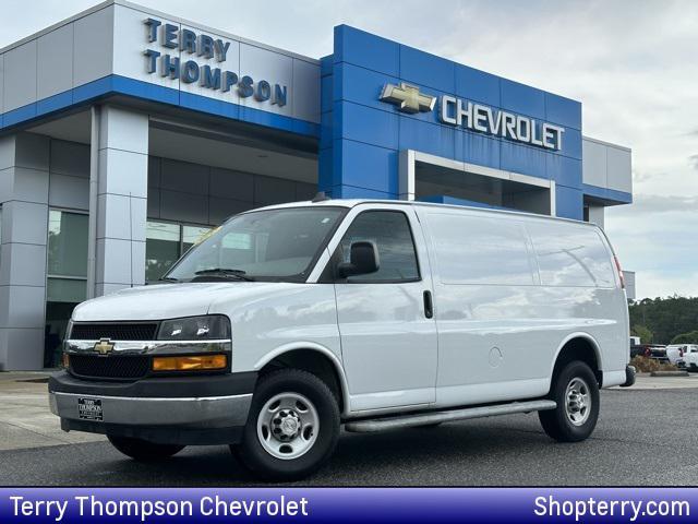 2022 chevrolet express 2500 rwd 2500 regular wheelbase wt