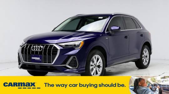 2022 Audi Q3