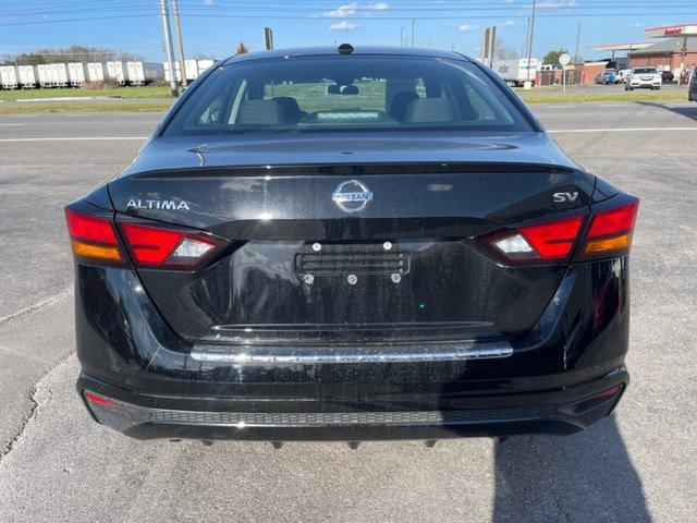 2022 nissan altima 2.5 sv
