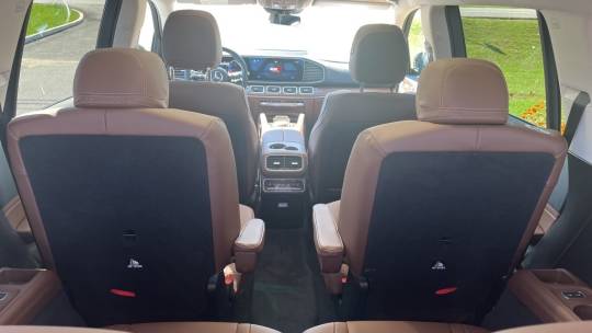 new 2025 mercedes-benz gls 450 4matic