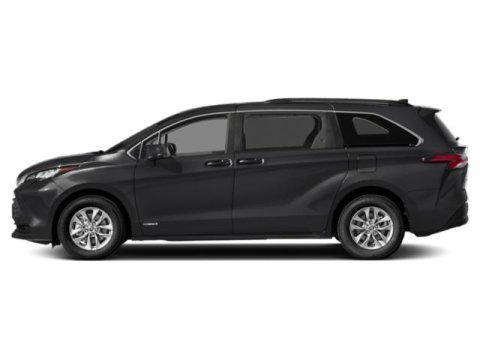 2022 toyota sienna le