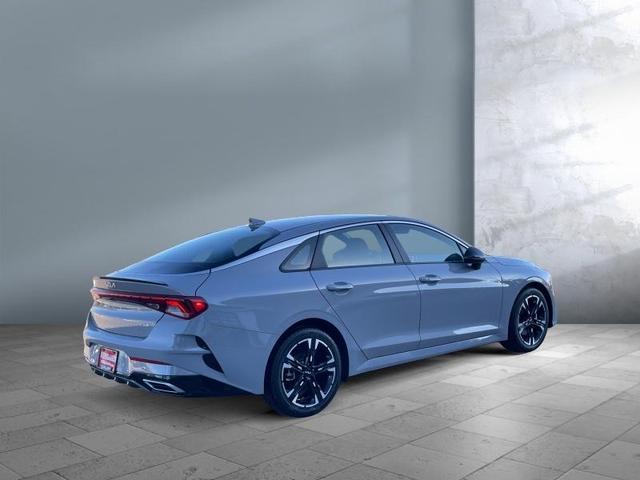 2023 kia k5 gt-line