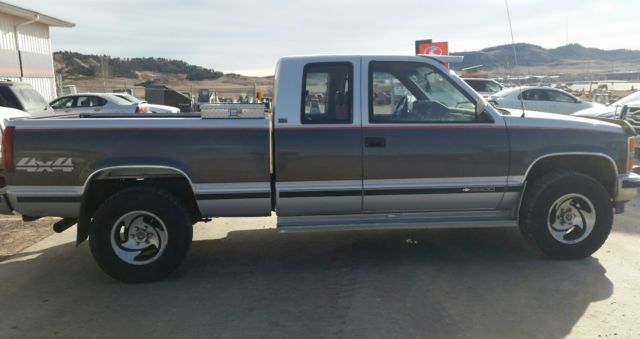chevy silverado light 2500 4x4