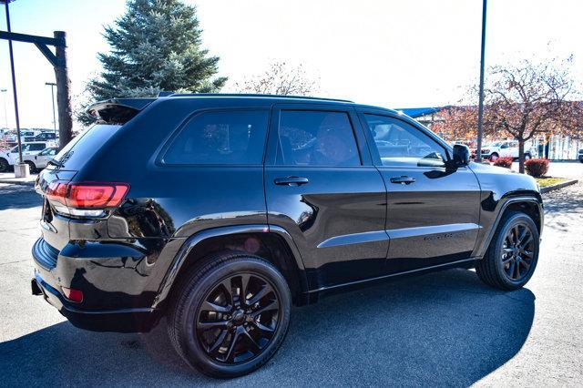 2021 jeep grand cherokee laredo x