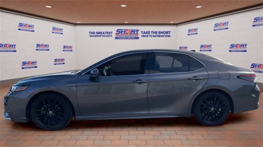 2021 toyota camry xse