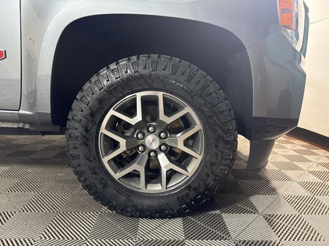 2022 gmc canyon base