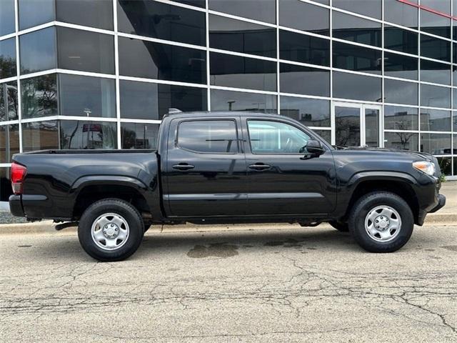 2021 toyota tacoma sr