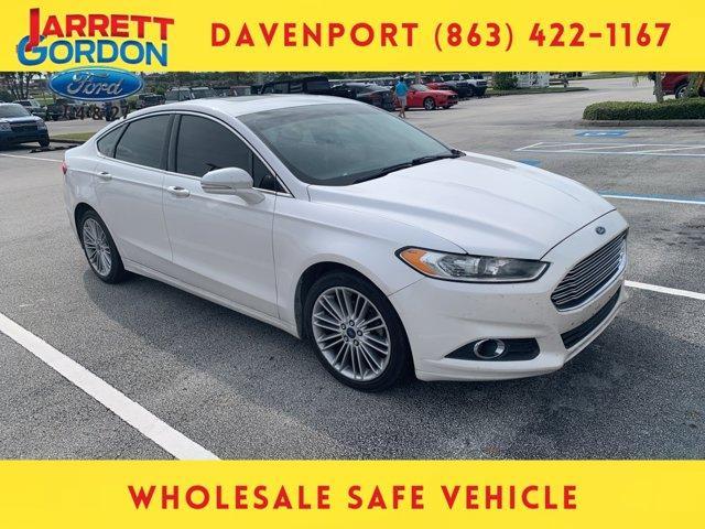 2015 ford fusion se