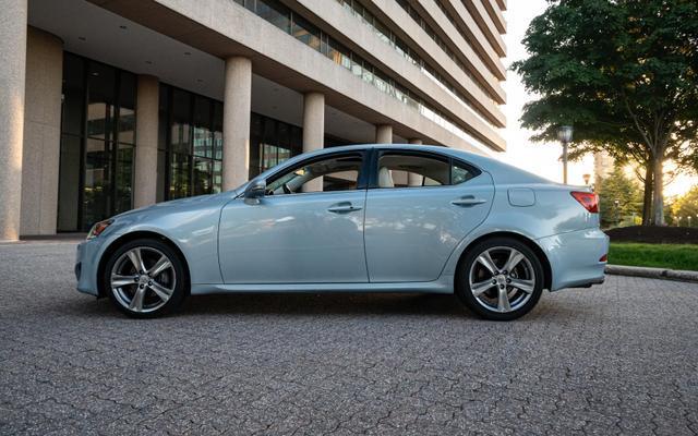 2012 lexus is 250 base