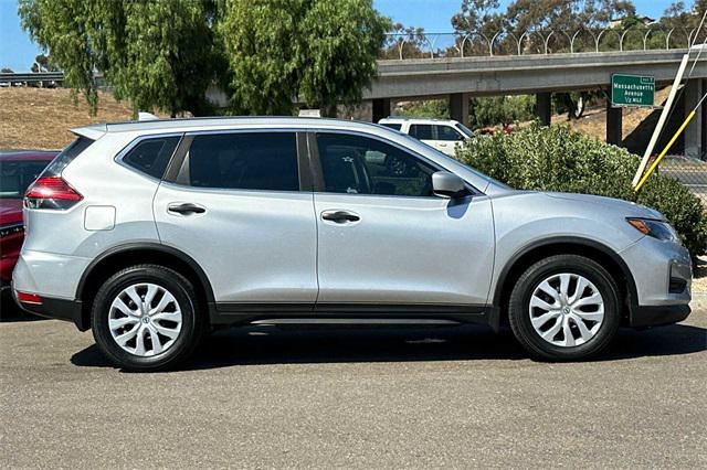 2017 nissan rogue s