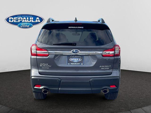 2022 subaru ascent limited 7-passenger