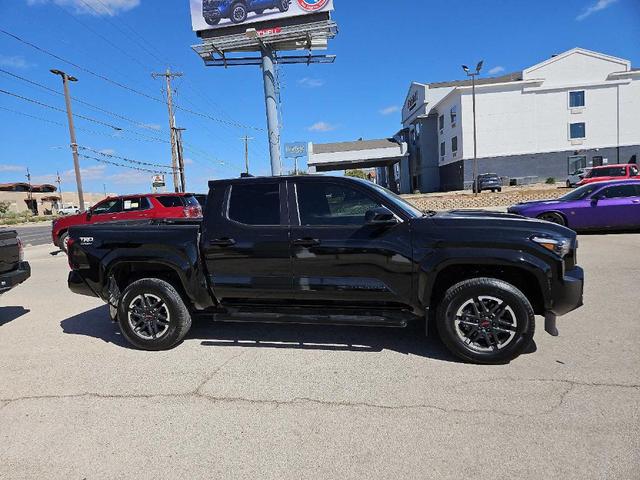 2024 toyota tacoma trd sport