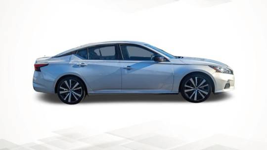 2022 Nissan Altima