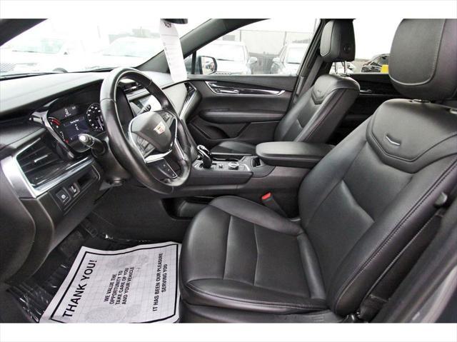 2022 cadillac xt5 premium luxury