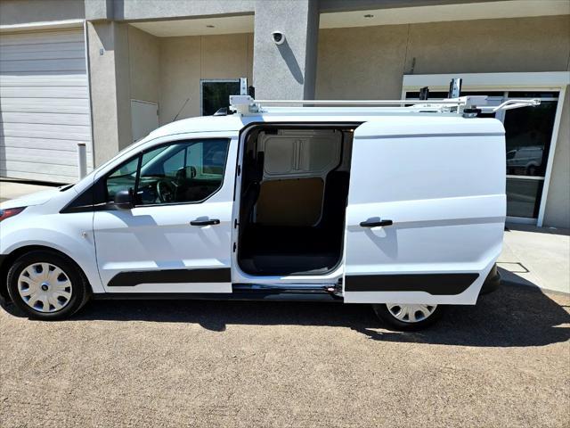 2022 ford transit connect base