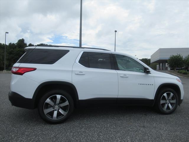 2021 chevrolet traverse lt leather
