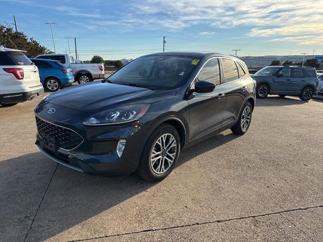 2022 ford escape sel