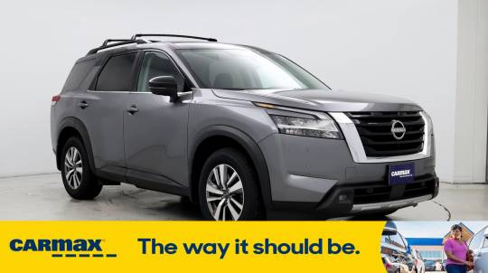 2022 Nissan Pathfinder
