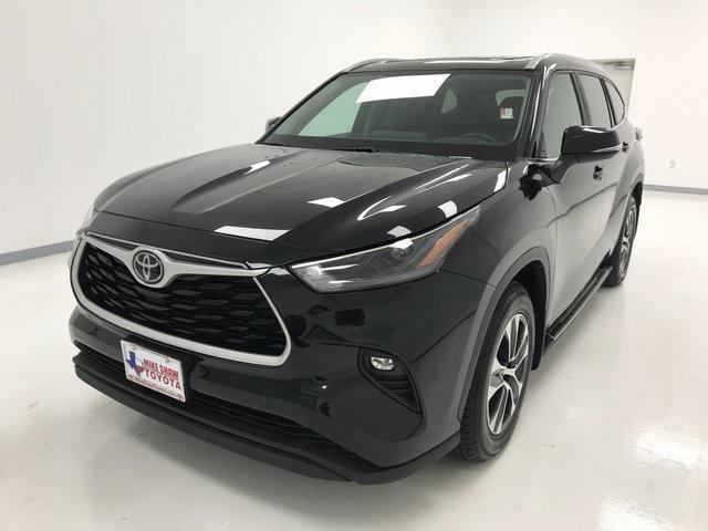 2023 toyota highlander xle