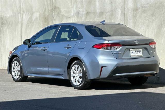 2021 toyota corolla le