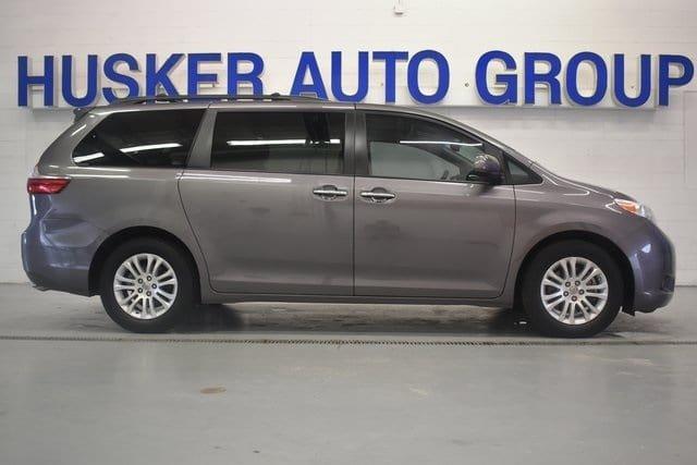 used 2015 toyota sienna lincoln, ne 68521 for sale in lincoln, nebraska