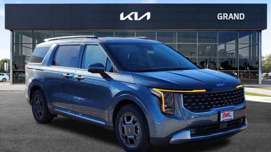 2025 Kia Carnival