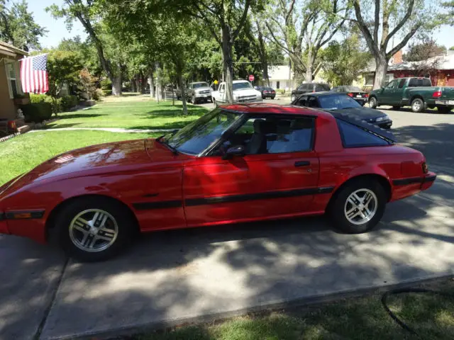 1985 mazda rx-7 gs coupe 2-door red