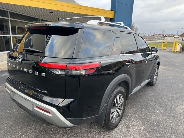 2023 nissan pathfinder sl