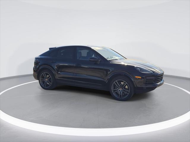 2022 porsche cayenne platinum edition