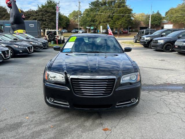 2014 chrysler 300 s