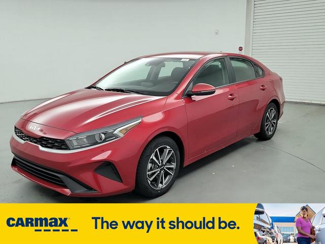 2022 kia forte lxs