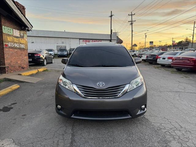 2013 toyota sienna xle