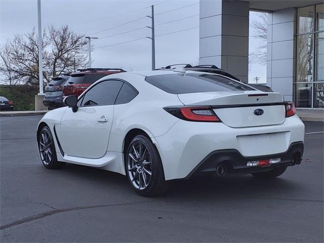 2022 subaru brz premium